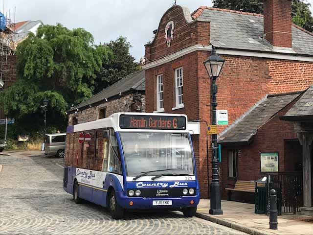 Country Bus Optare Solo 321